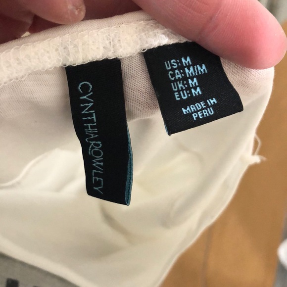 Cynthia Rowley Scoop Neck Casual Tee - Picture 3 of 3